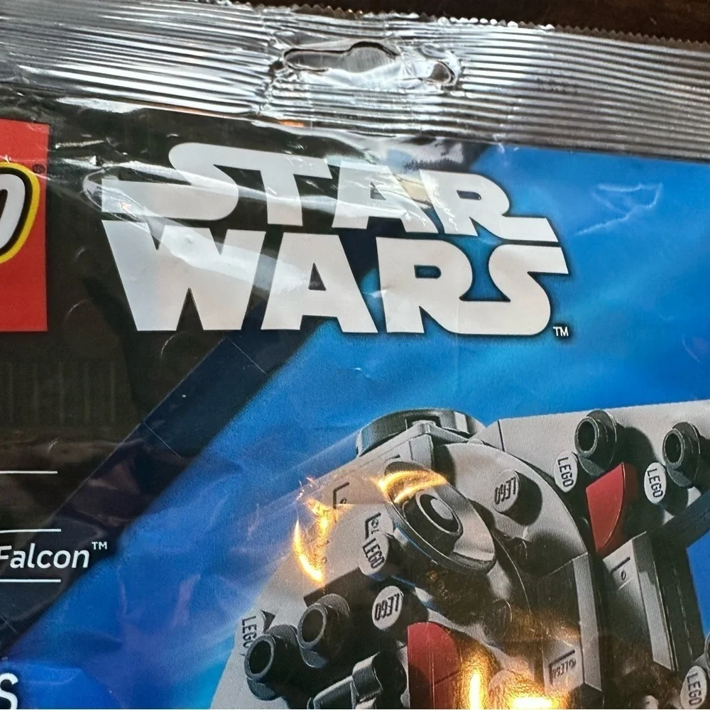 LEGO Star Wars 30708 – Millennium Falcon (2025)